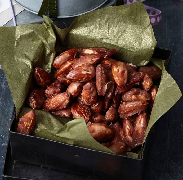 Gebrannte Punschmandeln