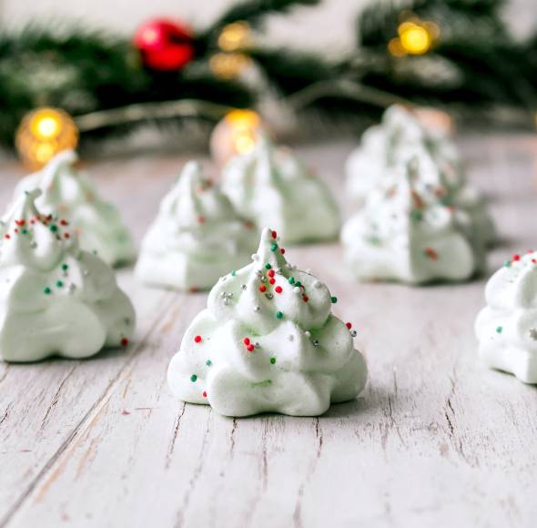 Weihnachtsbäumchen aus Baiser