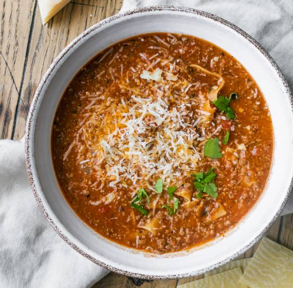 Lasagnesuppe mit Hackfleisch
