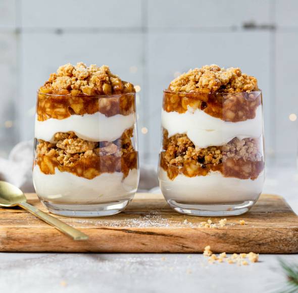 Bratapfel Crumble Schichtdessert