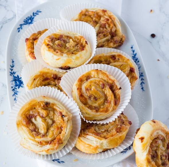 Pizzaschnecken mit Blätterteig