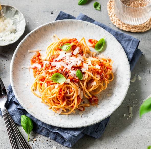 Spaghetti mit Blumenkohl-Bolognese