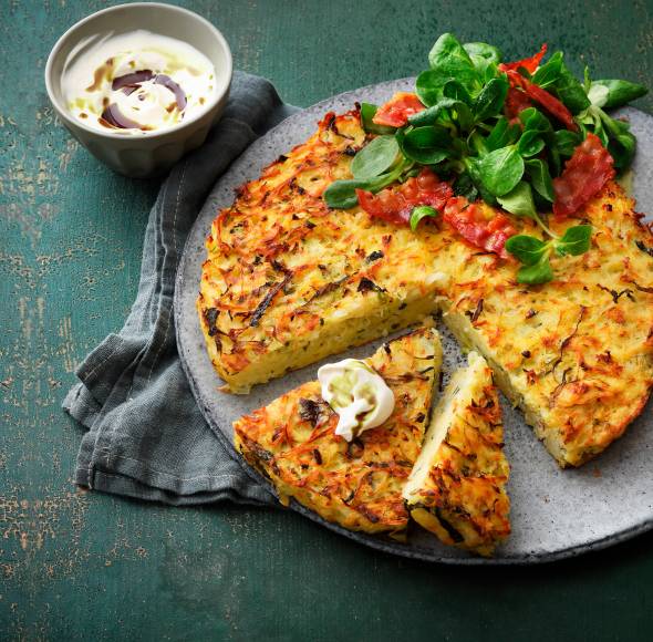 XXL Kartoffel-Wirsing-Rösti mit Speck