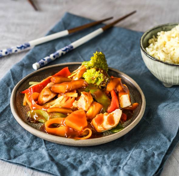 Hähnchen süßsauer mit Gemüse und Reis