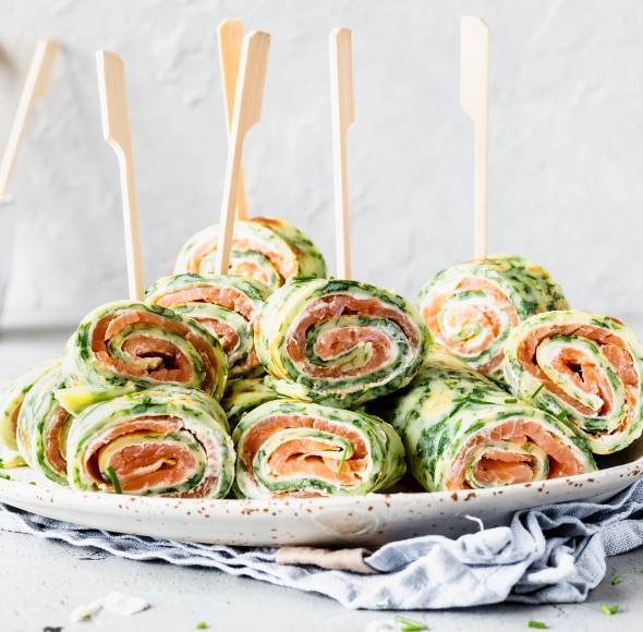 Frischkäse-Lachs-Röllchen