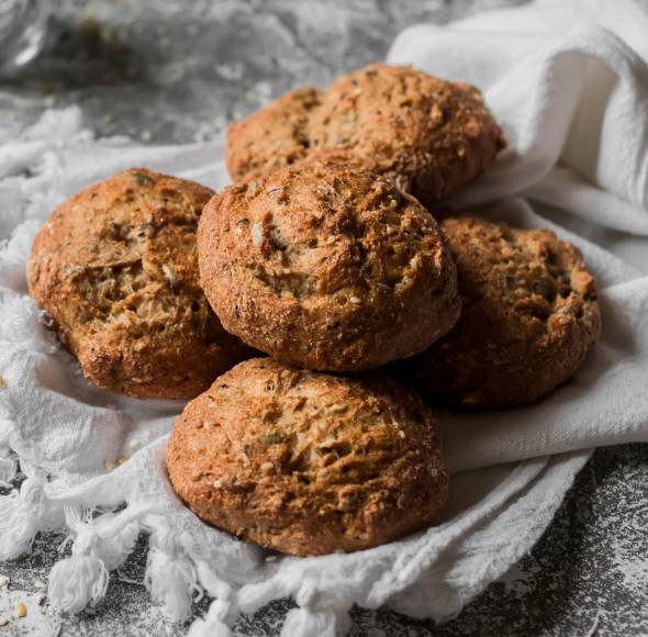 Kernige Dinkel-Vollkornbrötchen