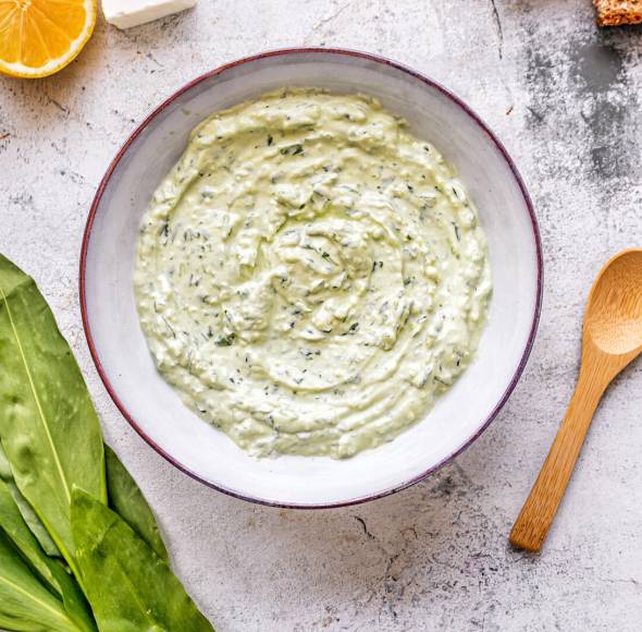Cremiger Bärlauch-Dip