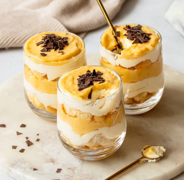 Eierlikör-Tiramisu im Glas