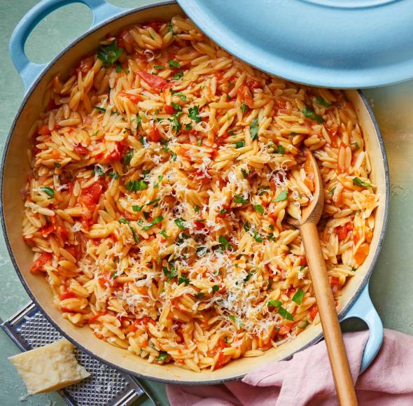Schneller One-Pot-Tomaten-Orzo