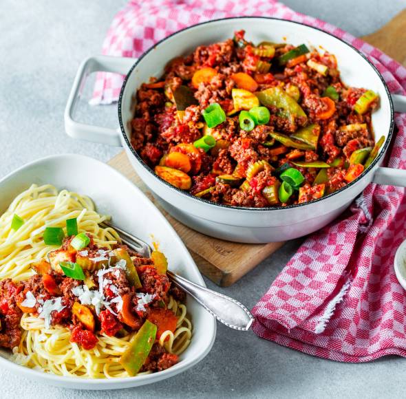 Spaghetti mit Frühlingsbolognese
