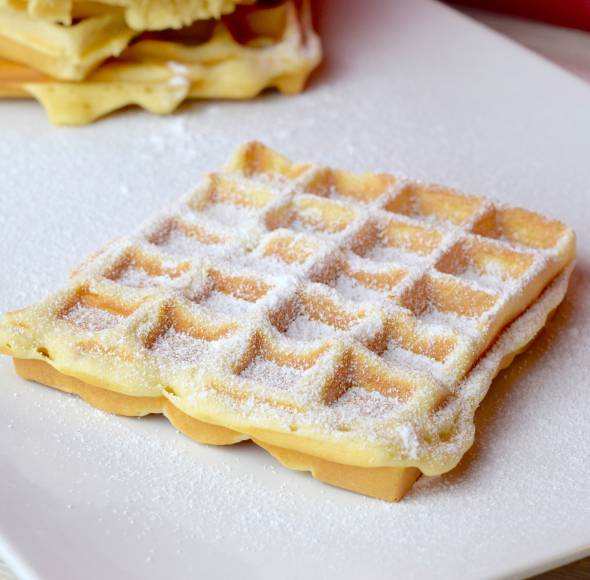 Waffeln mit Crème fraîche