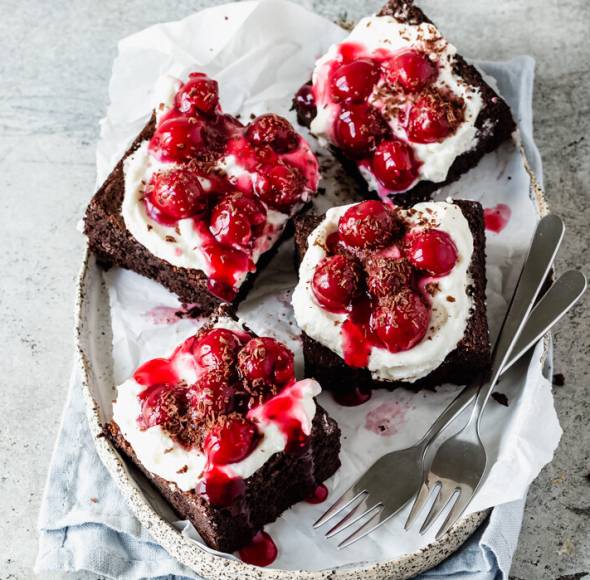 Schwarzwälder Kirsch Brownies