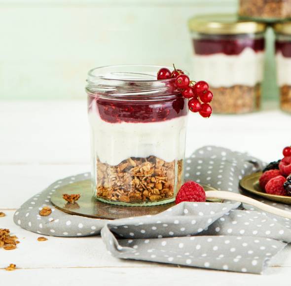 Beerentiramisu im Glas