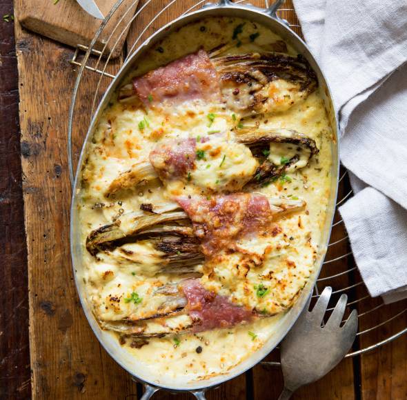 Chicorée-Gratin mit Schinken und Mascarponesoße