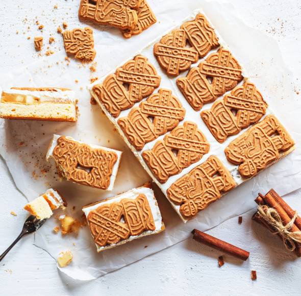 Cremiger Apfelkuchen mit Spekulatius