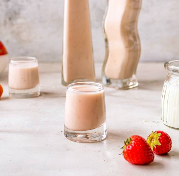 Cremiger Spaghetti-Eis Likör