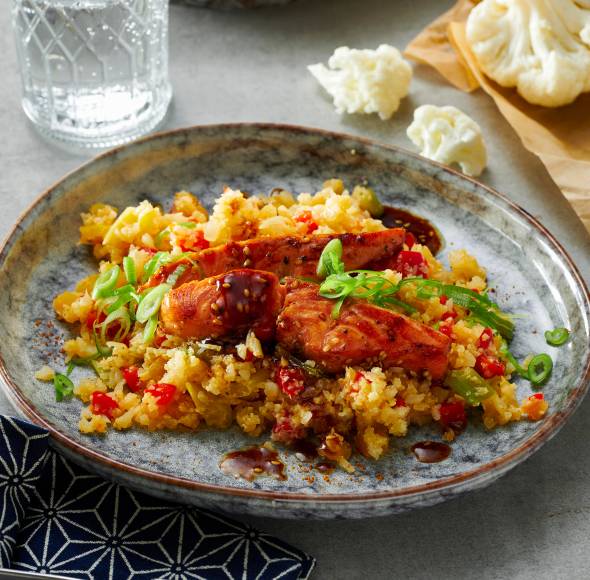 Griechische Frikadellen-Pfanne mit Ajvar-Soße | ZauberMix
