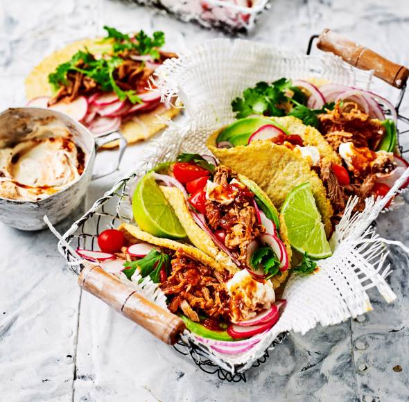 Blumenkohl-Tortillas mit Pulled Pork