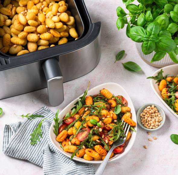 Crispy-Gnocchi-Tomaten-Salat