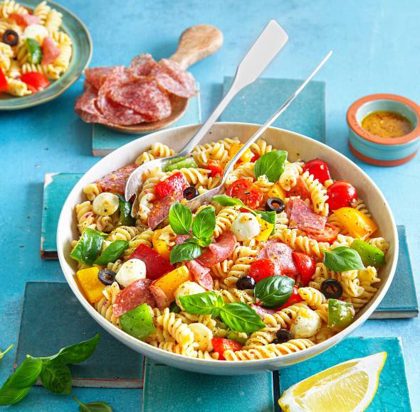 Nudelsalat à la Salami