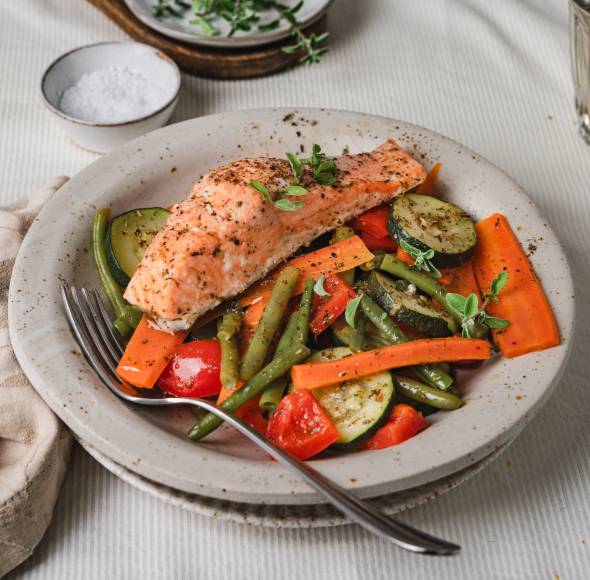 Schneller Gemüse-Mix mit Lachs