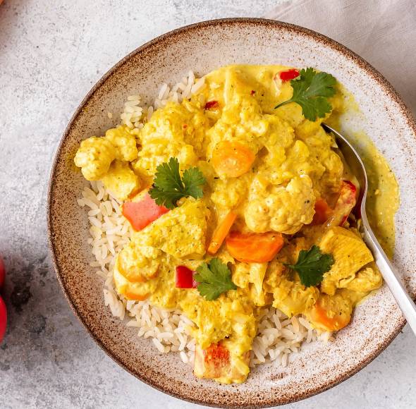Hähnchen mit „Sweet Curry“ Schmandsoße
