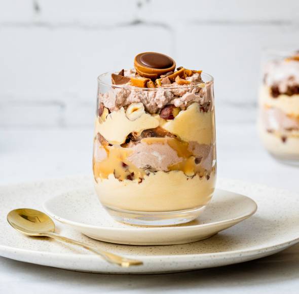 Feenkuss Dessert im Glas mit Toffifee