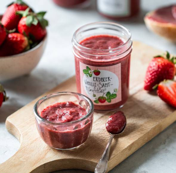 Erdbeer-Vanille-Samt Konfitüre ohne Gelierzucker