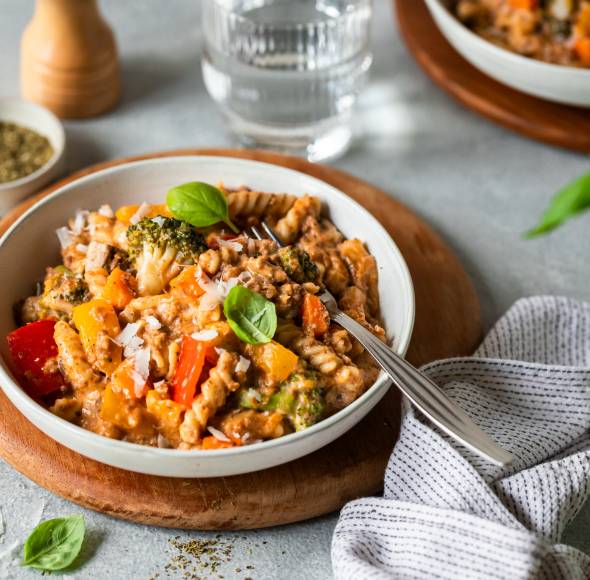 One-Pot-Brokkoli-Pasta mit Hackfleisch