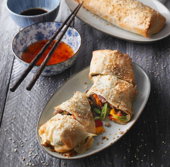 XXL-Frühlingsrolle mit Hackfleisch