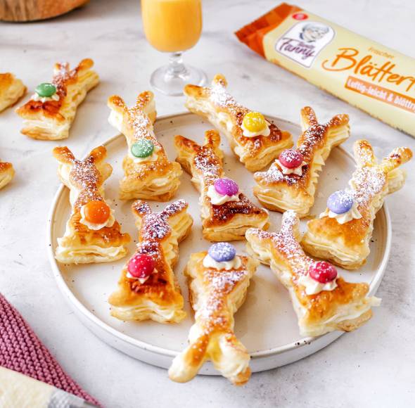 Blätterteig-Häschen mit Eierlikörcreme