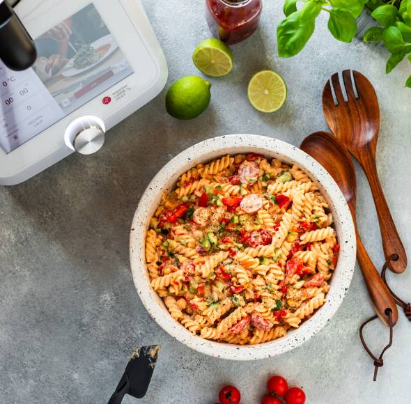 Cremiger Curry-Nudelsalat