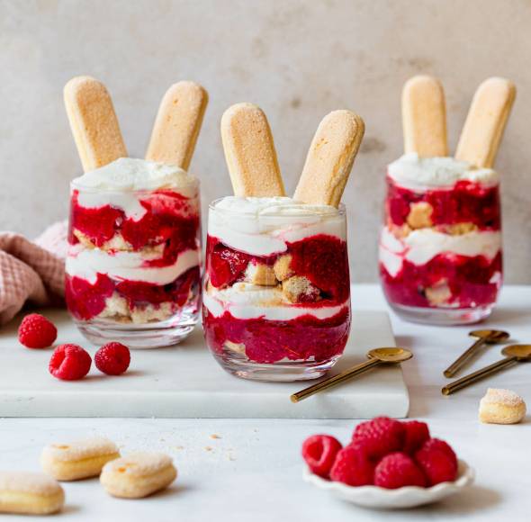 Oster-Schichtdessert