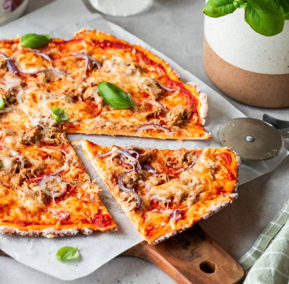 Schnelle Thunfisch-Proteinpizza