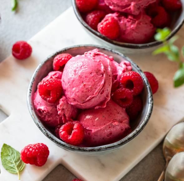 Himbeer-Bananen-Nicecream