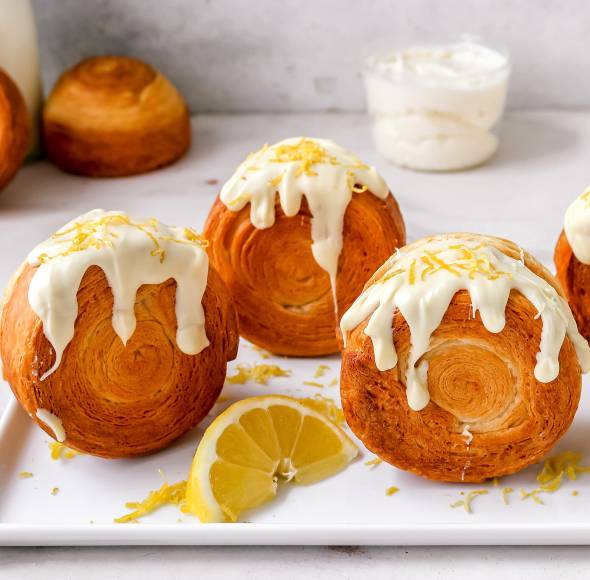Lemon Cheesecake Croissant Rolls