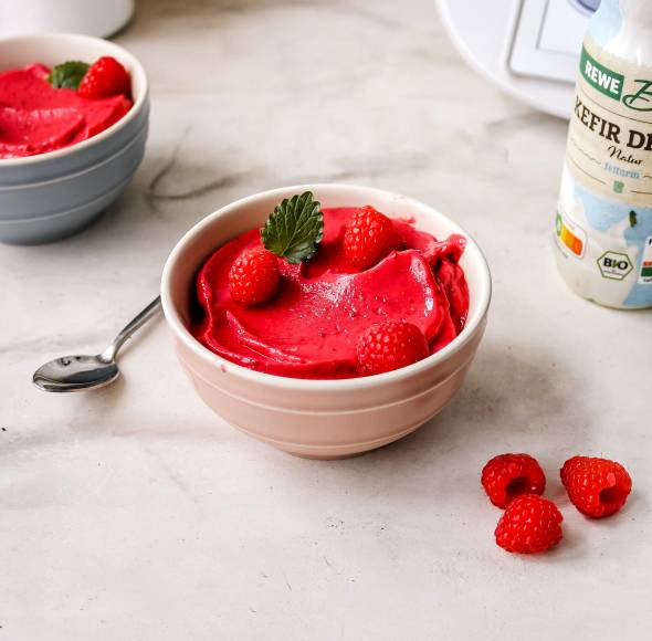 Kefir-Himbeer Eis