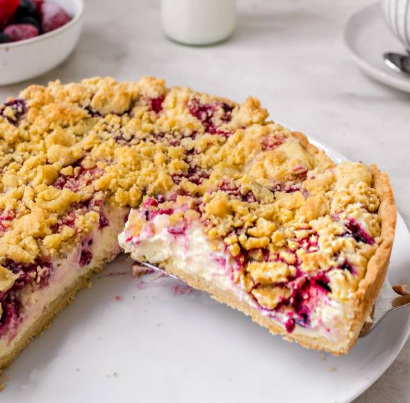 Beeren-Streuselkuchen