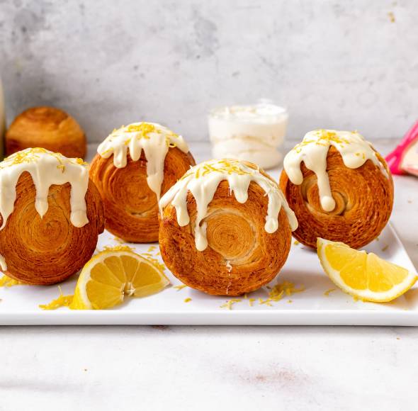 Lemon Cheesecake Croissant Rolls