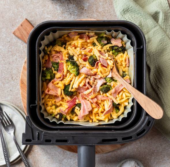 5-Zutaten-Spätzle mit Hollandaise im Airfryer