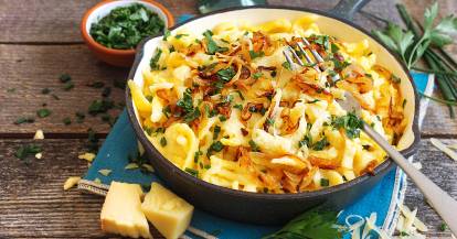 Käsespätzle mit gerösteten Zwiebeln