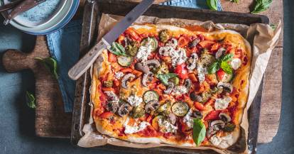 Knusprige Familienpizza vom Blech