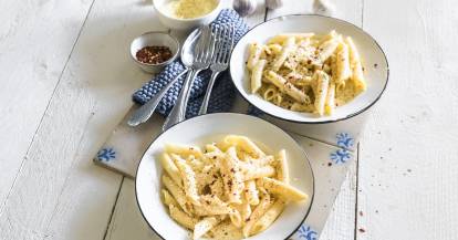 Nudeln mit cremiger Käsesoße