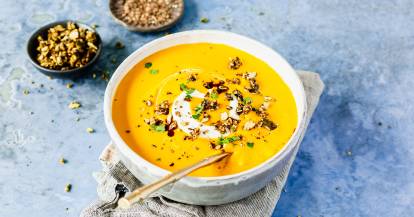 Orientalische Low-Carb Kürbissuppe