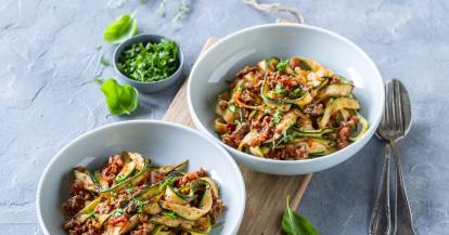 Zoodles mit Bolognese