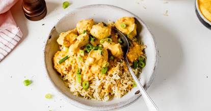 Hähnchen mit Curry-Schmand-Soße