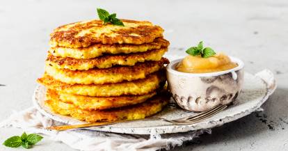 Kartoffelpuffer mit Apfelmus