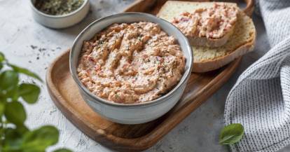 Paprika-Käse-Dip