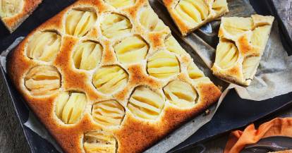 Apfelkuchen mit Grieß