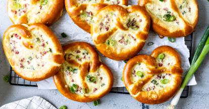 Flammkuchen-Brezeln